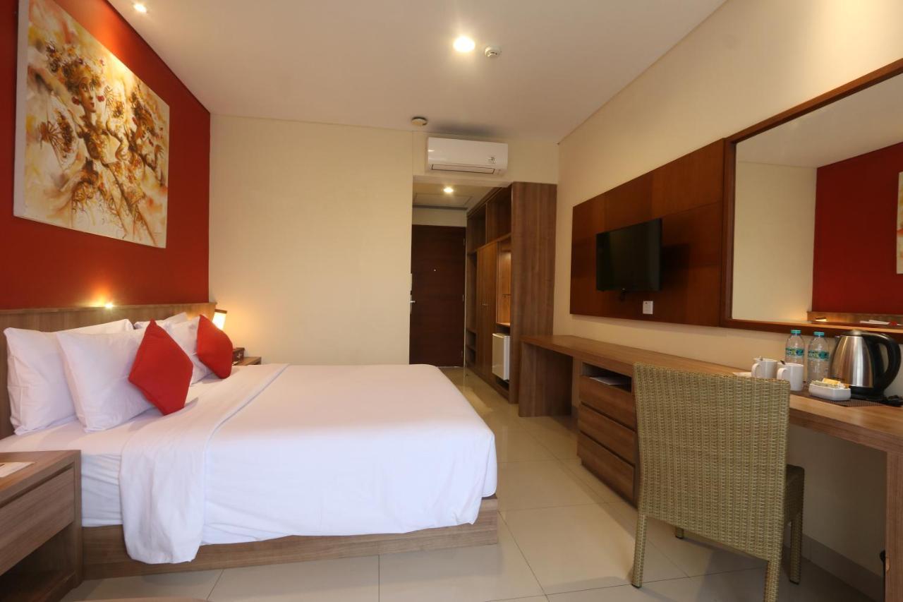 Grand La Walon Hotel Legian Kültér fotó