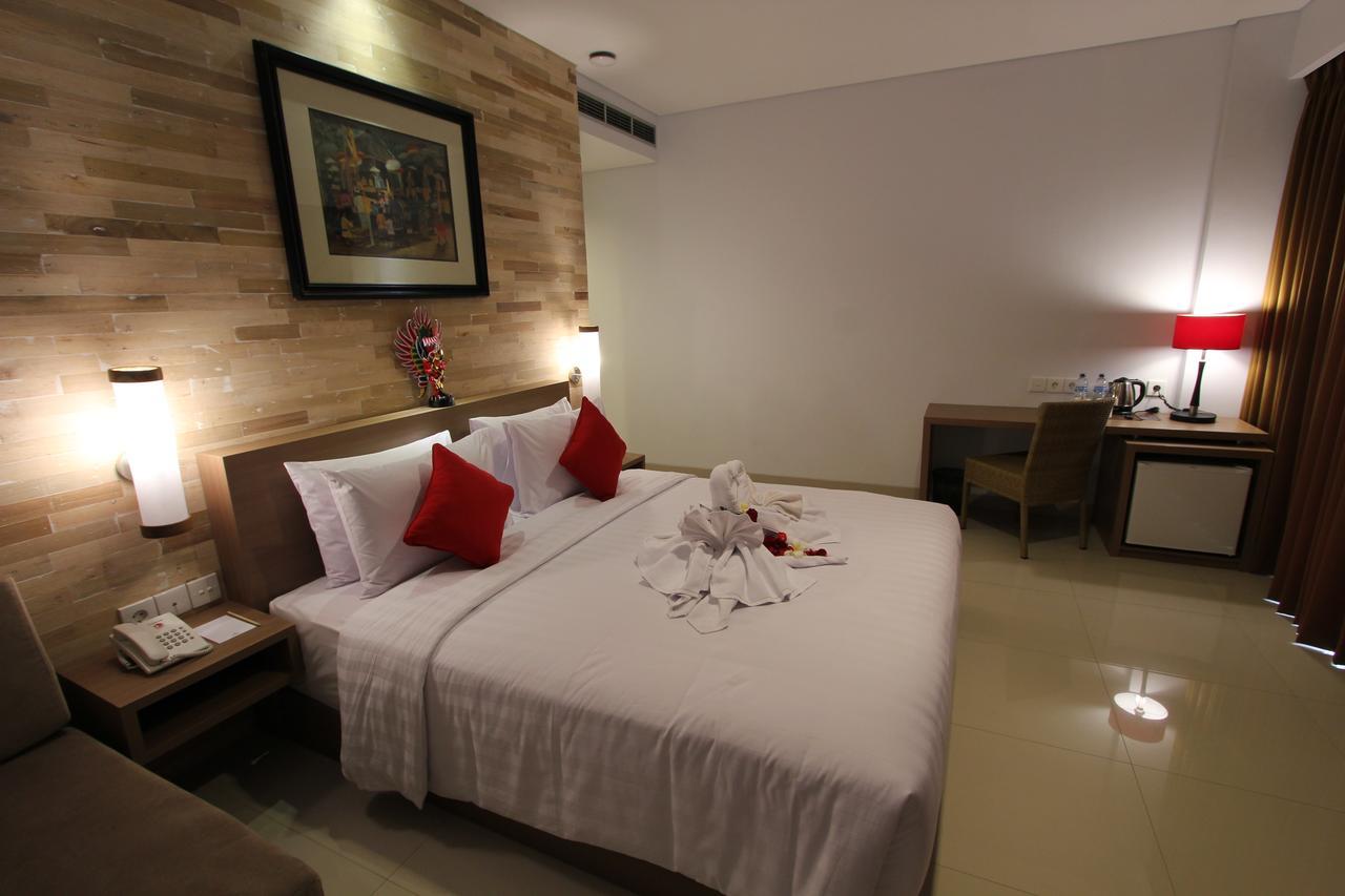 Grand La Walon Hotel Legian Kültér fotó